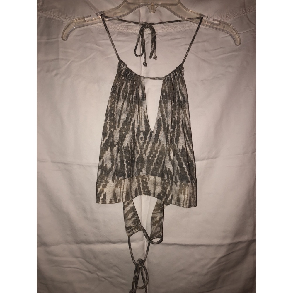 Halter crop top